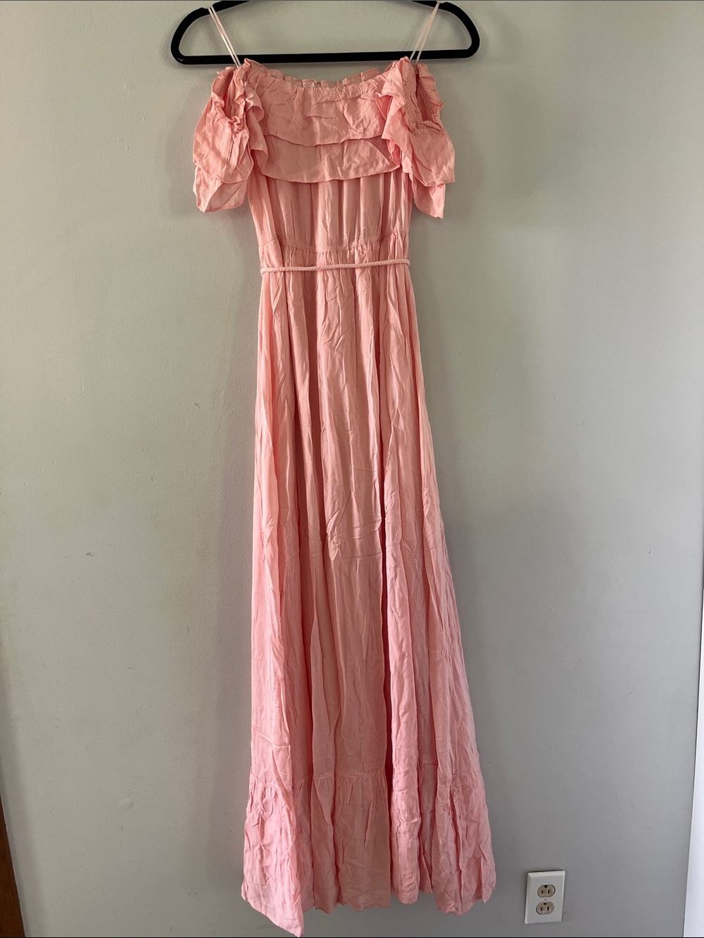 Dress Day | Pink Ruffled Off-Shoulder Maxi Dress - Picture 7 of 7